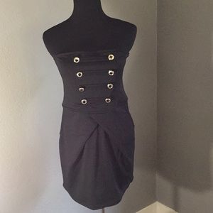 Strapless knit dress with pockets